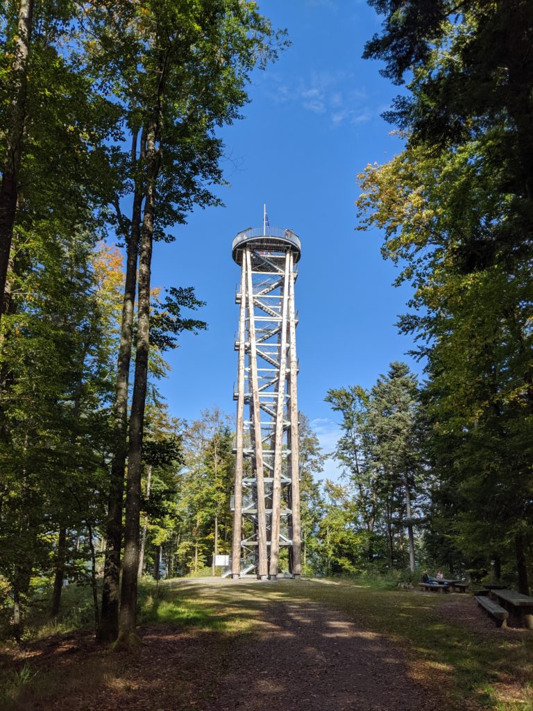 Urenkopfturm im kinzigtal bei haslach