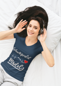 schwarzwald-frauen-t-shirt-schwarzwaldmaedel
