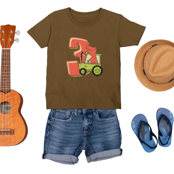 braunes kinder t-shirt mit aufdruck 3. geburtstag schwarzwald logo mit accessoires