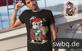 mann mit boot und schwarzem tshirt mit design gangster hase